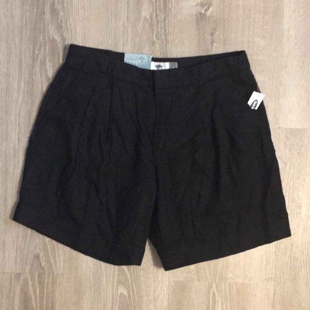 NWT Old Navy Pleated Linen-Blend Shorts